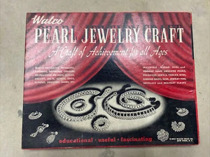 Rare Vintage 1952 WALCO BEAD CO PEARL JEWELRY CRAFT Kit Bracelets Necklaces + - Picture 1 of 2