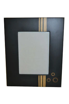 Marco de fotos con incrustaciones de bambú y negro. Trajes foto 5 x 7 pulgadas. Foto 1 de 4