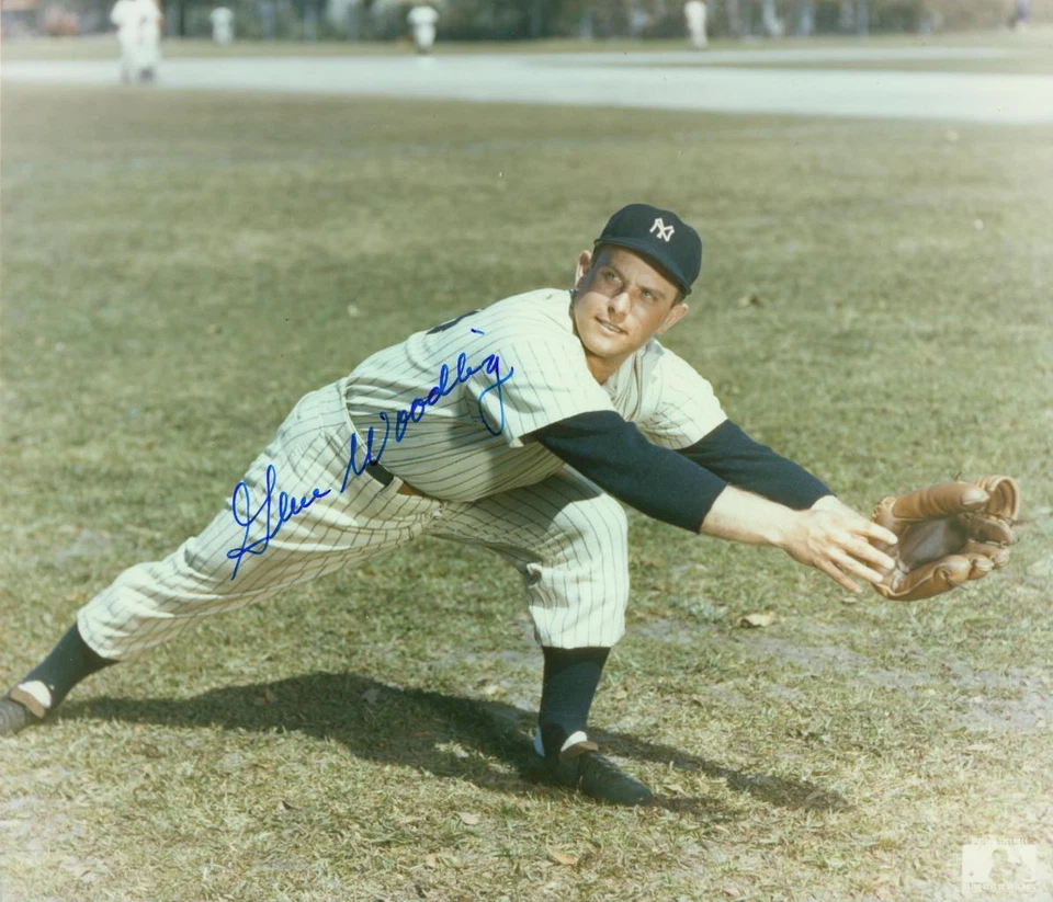 Autógrafo original 8x9,25 PSA/DNA de Gene Woodling de los Yankees de Nueva York Foto 1 de 3