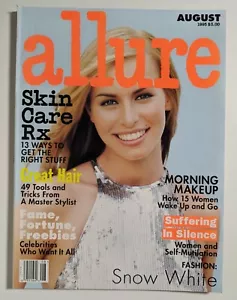 Allure Magazine Niki Taylor August 1995 - Bild 1 von 1