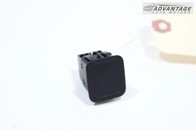 2017-2023 CHRYSLER PACIFICA REAR LEFT QUARTER PANEL DISPLAY INDICATOR SWITCH OEM - Image 1 of 4