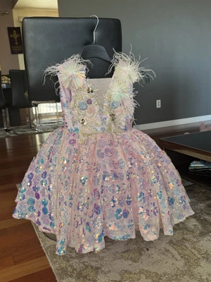 Vestidos de princesa de la Bella Durmiente para niñas de 6 a 8 años Foto 1 de 3