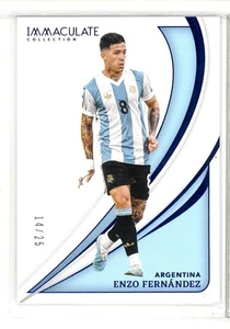 2024-25 Immaculate Enzo Fernandez Blue Base #14/25 (CE) - Bild 1 von 1