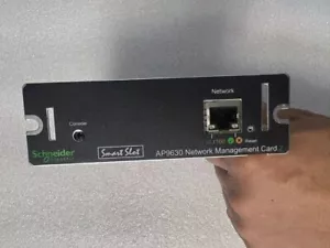 APC AP9630 Elektryczna karta zarządzania siecią UPS 2 - Zdjęcie 1 z 3
