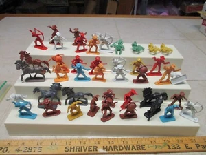 VTG Hong Kong 45mm Cowboys Indians Army Men Toy Soldier Figures F22 Payton - Picture 1 of 11