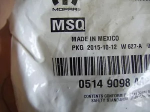 INTERRUPTOR DE PRESIÓN DE ACEITE DE MOTOR ORIGINAL MOPAR 05149098AA - Imagen 1 de 4