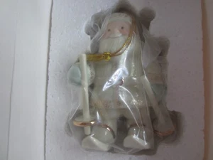 Lenox 2001 4 pulgadas entrega cuesta abajo de Santa, adorno anual de Santa nuevo en paquete - Imagen 1 de 2