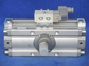 SMC CDVRA1BW80-180CZ-15D Rotary Actuator with valve VF3120K-5D1-02-X14 (New) - Picture 1 of 6