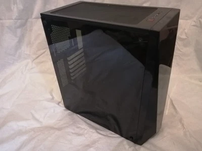 Corsair CC-9011166-WW Mid-Tower ATX Gaming Case - Black with PSU - Image 1 of 4