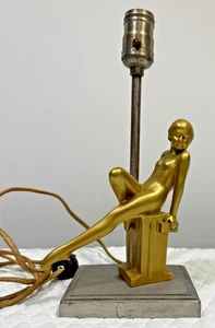VINTAGE Beautiful Art Deco May be Frankart Female Nude Figural Lamp - Picture 1 of 12