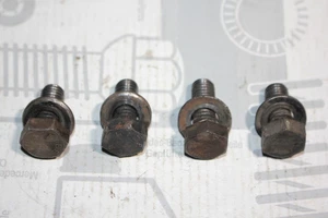 MERCEDES-BENZ MB W123 W126 R107 GEARBOX TRANSMISSION FLANGE TO SCREW x4 OEM - Picture 1 of 7