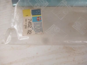 peugeot 505 estate rear bumper moulding genuine 7452.02 - Picture 1 of 3