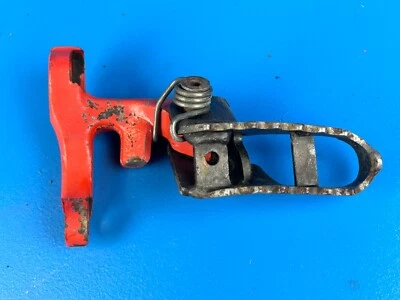 HONDA 1985 XR250R XR200R ПРАВАЯ ПОДНОЖКА В СБОРЕ 50610-KK0-770ZA - Изображение 1 из 4