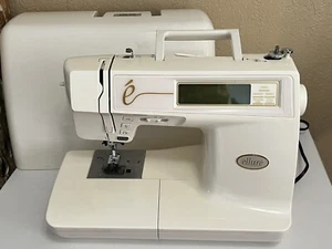 Baby Lock ESL Ellure Home Electric Sewing Machine & Case Untested Parts Repair - Picture 1 of 12