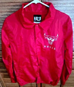 Giacca a vento Chicago Bulls uomo piccola rossa a scatto NBA LEGGI - Foto 1 di 6