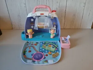 Fisher Price Little People Cuddle & Play Baby With Two Figures Not Complete - Picture 1 of 17