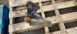 Mack MR690S Driver Side Door Mount Bracket Hinge Assembly 77QS4247 30QS3383 - Picture 1 of 5