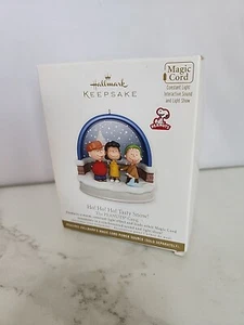 The PEANUTS Gang Peanuts Ho! Ho! Ho! Tasty Snow! 2011 Hallmark Ornament #2 - Picture 1 of 5