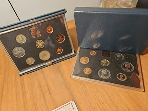 1983 (2) United Kingdom Proof Coin Set In Original Holder(#00042) - Picture 1 of 2