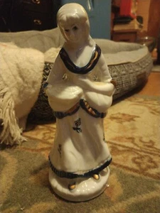 Victorian figurine of blue and white porcelain french woman - Picture 1 of 6