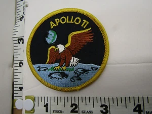 OLD VINTAGE APOLLO II MOON SPACE SHUTTLE PATCH SEWING CRAFT - Picture 1 of 1