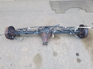 2016-2023 TACOMA REAR DIFFERENTIAL AXLE ASSEMBLY V6 AUTOMATIC 3.91 W/O LOCKING - Picture 1 of 12