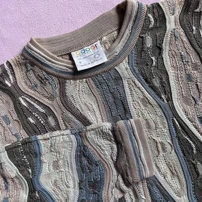 AUTHENTIC COOGI VTG Men’s Sweater Size Small 100% Cotton - Image 1 of 4