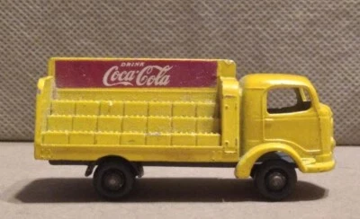VINTAGE LESNEY MATCHBOX SERIES 1-75 #37 COCA COLA COKE KARRIER BANTAM 2 TON - Image 1 of 4