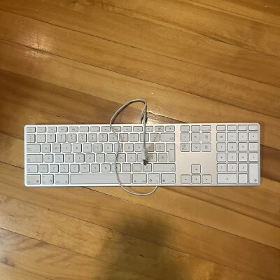 Apple USB Wired Keyboard A1243 For Parts - Image 1 of 4
