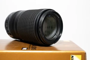 Nikon Nikkor AF-P 70-300 mm F/4.5-6.3G ED VR Obiettivo - Foto 1 di 6