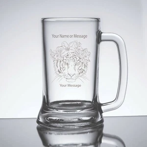 Taza de cerveza grabada personalizada personalizada con diseño de tigre hembra - Imagen 1 de 2