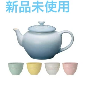 Le Creuset Tea Set 1 Tea Pot & 4 Cups Set Stoneware unused No box - Picture 1 of 3
