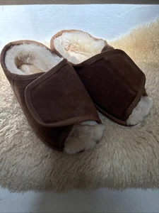 lamo sheepskin Size 6 Women’s Small - Picture 1 of 6