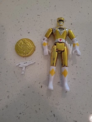 Mighty Morphin Power Rangers Movie Edition Желтый Рейнджер с Монетой как новый на картонке 1995 - Изображение 1 из 4