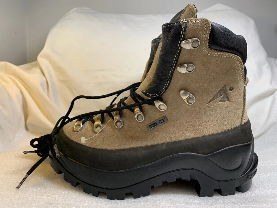 Mochila feminina italiana EMS artesanal GORE-TEX impermeável caminhada EUA 6.5 - Imagem 1 de 4