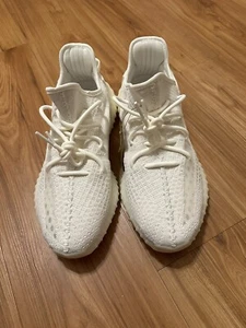*NEW* Adidas Yeezy 350 V2 Bone HQ6316 - Size 12 Mens - Picture 1 of 7