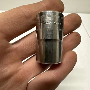 Snap-on Tools USA NEW 1/2" Drive 6-POINT Metric 15mm Shallow Socket TWM15A - Picture 1 of 6