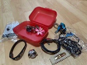 Mädchen Schmuck Set Haarspangen Ketten Ringe Bänder Spangen - Bild 1 von 2