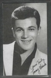 1960er AUSSTELLUNG ARCADE KARTE SÄNGER TOMMY SANDS FAST NEUWERTIG SELTEN - Bild 1 von 2