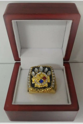 Hines Ward - 2005 Pittsburgh Steelers Super Bowl Gold Color Ring With Wooden Box Cover
