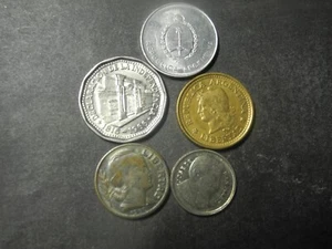 5378  -   ARGENTINA  - FIVE  COINS - Picture 1 of 7