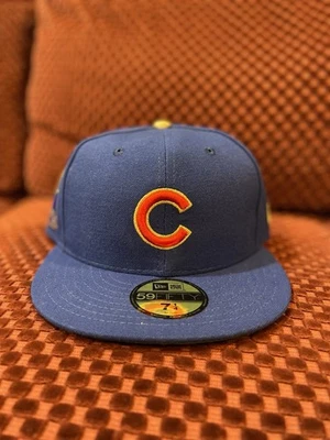 Chicago Cubs New Era 2016 Championship Trophy MLB Gorra Ajustada Sombrero Talla 7 1/4 Foto 1 de 4