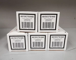 Set of 5 AmRad (USA2235) Round Run Capacitor 40/5X370/440 **NEW - OPEN BOX** - Picture 1 of 10