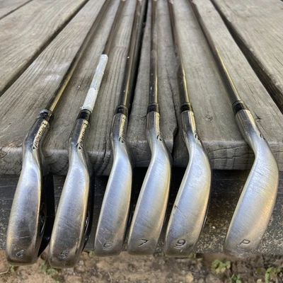 Taylormade R7 XD Iron Graphite R Flex Shafts RH Golf Clubs 6 Clubs - Image 1 of 4