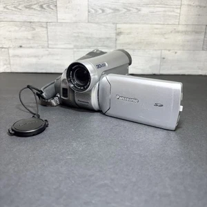 Panasonic MiniDV PV-GS39 Silver & Gray 2.7" LCD 1000x Digital Zoom Untested - Picture 1 of 15
