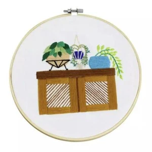 Hand Embroidery Kit 20cm - Beginners DIY Craft Project - Modern Needlework - Picture 1 of 1