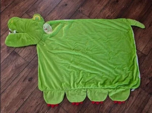 Bestever Best Friend Animal Shaped Blanket, Alligator, 34x30 NEW - Picture 1 of 6