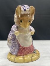 Beatrix Potter Lady Mouse Made A Curtsy, Royal Albert, 1990, Mint