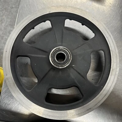 Harley-Davidson Touring 68T 2009-2022 polea de correa de transmisión de 1" 37781-09 usada Foto 1 de 4