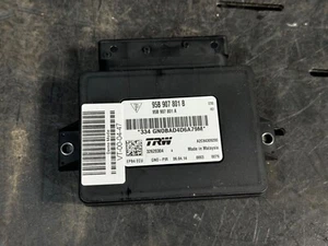 2015-2023 PORSCHE MACAN PARKING BRAKE CONTROL MODULE 95B907801B OEM - Picture 1 of 5